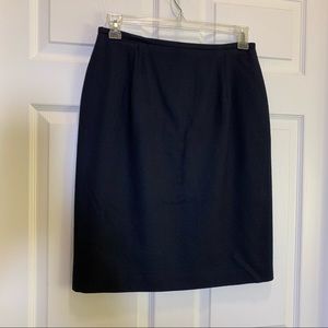 Evan-Picone 100% Pure Wool Black Skirt Size 14